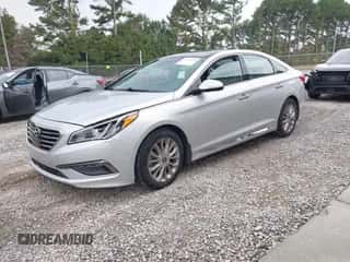 2015 Hyundai Sonata Sport с VIN 5NPE34AF4FH177086, выставлен на аукционе IAAI как лот 43273137 с пробегом 92 787 миль миль и . История ставок и продаж доступна на DreamBid. Изображение 2.