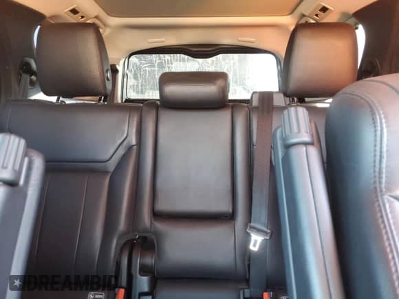 2017 Land Rover Discovery SE z VIN SALRGBBV8HA046875, wystawiony jako Copart lot #87303125 z przebiegiem 111 874 mil mil oraz Czysty tytuł • Clean title. Historia ofert i sprzedaży dostępna na DreamBid. Obrazek 10.