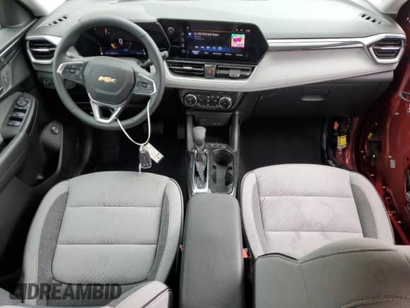 2024 Chevrolet TrailBlazer LT с VIN KL79MRSL3RB200036, выставлен на аукционе Copart как лот 65156335 с пробегом 11 977 миль миль и Списание • Salvage title. История ставок и продаж доступна на DreamBid. Изображение 8.