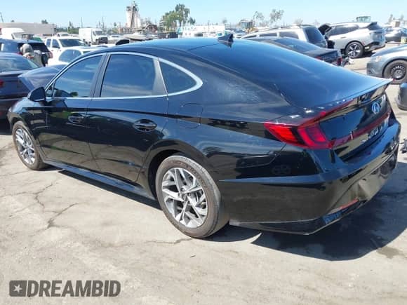 2023 Hyundai Sonata SEL с VIN KMHL64JA0PA329405, выставлен на аукционе IAAI как лот 43023152 с пробегом 22 109 миль миль и . История ставок и продаж доступна на DreamBid. Изображение 3.