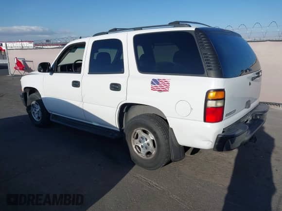 2006 Chevrolet Tahoe LS z VIN 1GNEC13V46R169248, wystawiony jako IAAI lot #42248040 z przebiegiem 194 384 mil mil oraz . Historia ofert i sprzedaży dostępna na DreamBid. Obrazek 3.