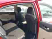 2022 Hyundai Accent SE z VIN 3KPC24A68NE166203, wystawiony jako IAAI lot #42780339 z przebiegiem 30 837 mil mil oraz . Historia ofert i sprzedaży dostępna na DreamBid. Obrazek 8.