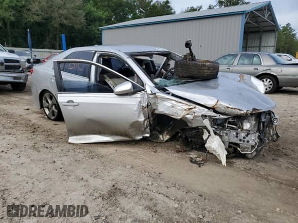 2012 Toyota Camry XLE with VIN 4T1BK1FK8CU009040, listed as a Copart auction lot 57063965 with Not provided miles and Non repairable. Bid and sale history available at DreamBid. Image 4.