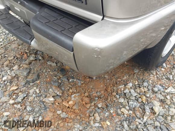 2002 Chevrolet Blazer LS with VIN 1GNCS13W12K140165, listed as a IAAI auction lot 42912485 with 247,677 mi miles and . Bid and sale history available at DreamBid. Image 6.