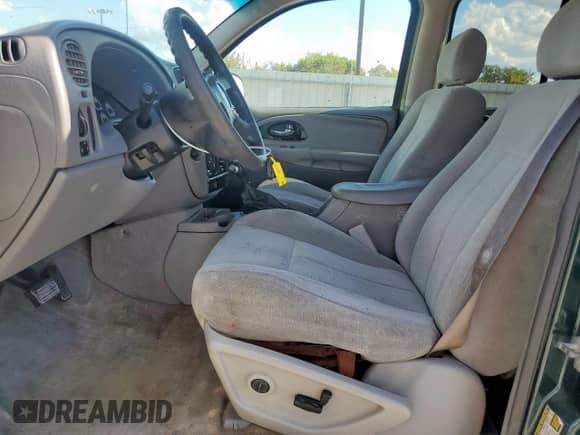 2005 Chevrolet TrailBlazer LT с VIN 1GNDS13S652133511, выставлен на аукционе Copart как лот 85477745 с пробегом 336 768 миль миль и Списание • Salvage title. История ставок и продаж доступна на DreamBid. Изображение 7.