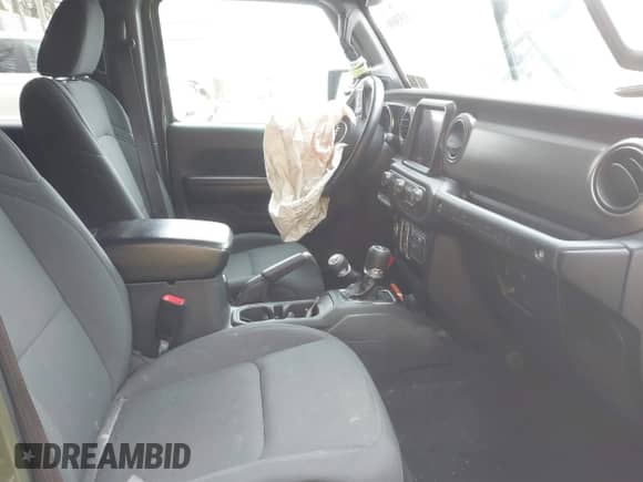 2021 Jeep Wrangler Unlimited Willys with VIN 1C4HJXDNXMW579595, listed as a IAAI auction lot 41930989 with 32,148 mi miles and . Bid and sale history available at DreamBid. Image 5.