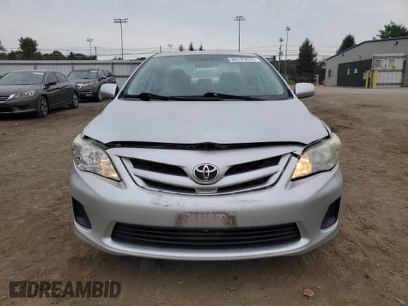 2011 Toyota Corolla S с VIN 2T1BU4EE0BC700120, выставлен на аукционе Copart как лот 84725975 с пробегом 134 559 миль миль и Списание • Salvage title. История ставок и продаж доступна на DreamBid. Изображение 5.