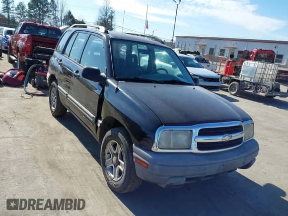 2003 Chevrolet Tracker с VIN 2CNBE13C736921273, выставлен на аукционе IAAI как лот 41453815 с пробегом 150 768 миль миль и . История ставок и продаж доступна на DreamBid. Изображение 1.
