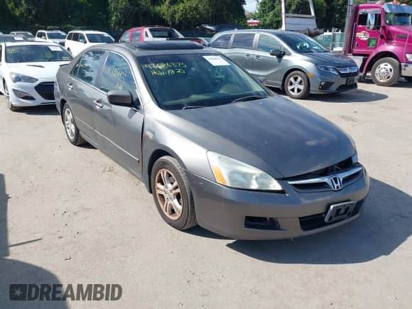 2006 Honda Accord EX with VIN 1HGCM56746A119788, listed as a IAAI auction lot 43086373 with 347,741 mi miles and . Bid and sale history available at DreamBid. Image 1.