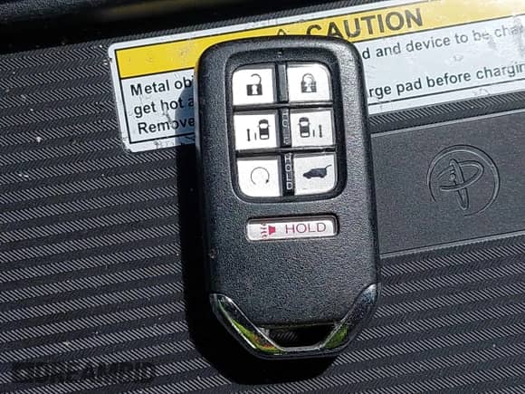 2020 Honda Odyssey Elite with VIN 5FNRL6H97LB058312, listed as a IAAI auction lot 42954678 with 92,976 mi miles and . Bid and sale history available at DreamBid. Image 11.