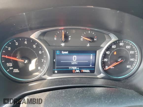 2020 Chevrolet Equinox LT with VIN 2GNAXJEVXL6114388, listed as a Copart auction lot 81681925 with 117,505 mi miles and Salvage title. Bid and sale history available at DreamBid. Image 9.