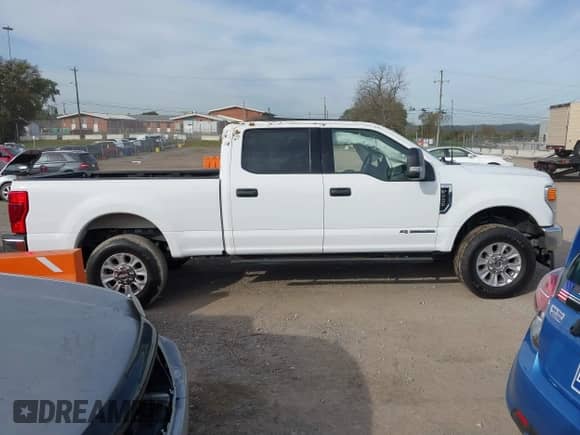 2022 Ford F-250 XL with VIN 1FT7W2BT3NEF14970, listed as a IAAI auction lot 43517087 with 34,043 mi miles and . Bid and sale history available at DreamBid. Image 13.