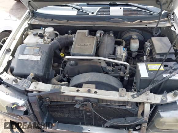 2005 Chevrolet TrailBlazer LT с VIN 1GNDS13S952363933, выставлен на аукционе IAAI как лот 42702285 с пробегом 191 405 миль миль и . История ставок и продаж доступна на DreamBid. Изображение 10.
