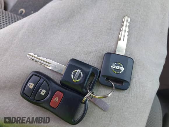 2017 Nissan Frontier Pro-4X z VIN 1N6DD0EV2HN754569, wystawiony jako IAAI lot #42404558 z przebiegiem 87 367 mil mil oraz . Historia ofert i sprzedaży dostępna na DreamBid. Obrazek 11.