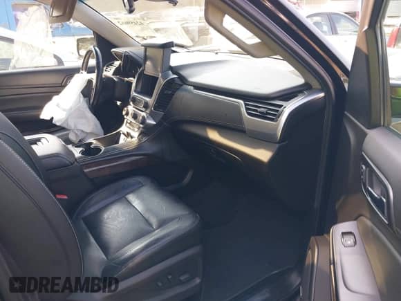 2017 Chevrolet Suburban LT с VIN 1GNSCHKC5HR268983, выставлен на аукционе IAAI как лот 42459662 с пробегом 248 827 миль миль и . История ставок и продаж доступна на DreamBid. Изображение 5.