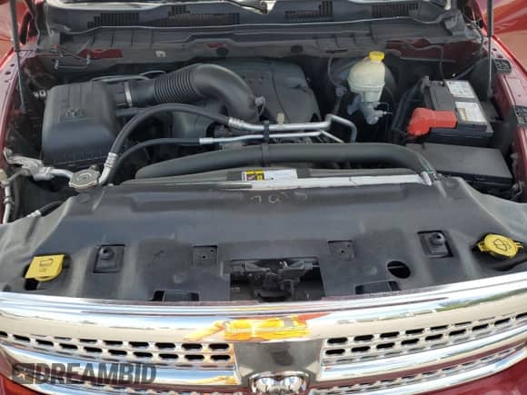 2015 Ram 1500 Laramie z VIN 1C6RR7VT1FS510032, wystawiony jako Copart lot #61121605 z przebiegiem 191 517 mil mil oraz Nie do naprawy • Non repairable. Historia ofert i sprzedaży dostępna na DreamBid. Obrazek 11.