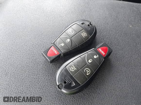 2008 Jeep Grand Cherokee Laredo with VIN 1J8GS48KX8C158340, listed as a IAAI auction lot 42971742 with 337,067 mi miles and . Bid and sale history available at DreamBid. Image 11.