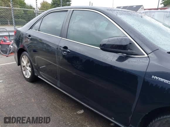 2013 Toyota Camry LE z VIN 4T1BD1FK5DU071300, wystawiony jako IAAI lot #43333370 z przebiegiem 175 536 mil mil oraz . Historia ofert i sprzedaży dostępna na DreamBid. Obrazek 13.