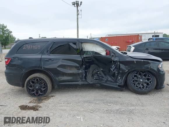 2019 Dodge Durango R/T z VIN 1C4SDJCT6KC585676, wystawiony jako IAAI lot #42350845 z przebiegiem 138 524 mil mil oraz . Historia ofert i sprzedaży dostępna na DreamBid. Obrazek 12.