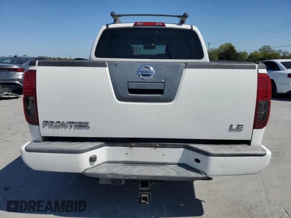 2006 Nissan Frontier LE z VIN 1N6AD07U26C452800, wystawiony jako Copart lot #53573375 z przebiegiem 154 786 mil mil oraz Czysty tytuł • Clean title. Historia ofert i sprzedaży dostępna na DreamBid. Obrazek 6.