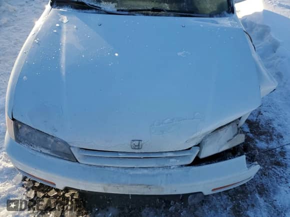 1995 Honda Accord LX z VIN 1HGCD5633SA075239, wystawiony jako Copart lot #41386425 z przebiegiem 244 611 mil mil oraz Szkoda całkowita • Salvage title. Historia ofert i sprzedaży dostępna na DreamBid. Obrazek 12.