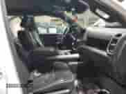 2023 Ram 1500 с VIN XC6SRFJTXPN661078, выставлен на аукционе Copart как лот 42757355 с пробегом Не указан миль и Списание • Salvage title. История ставок и продаж доступна на DreamBid. Изображение 7.