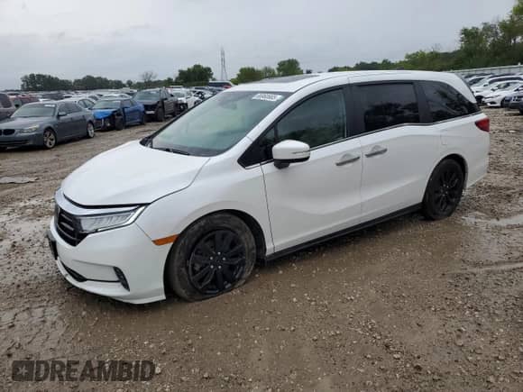 2024 Honda Odyssey EX-L with VIN 5FNRL6H63RB005072, listed as a Copart auction lot 66960665 with 21,767 mi miles and Salvage title. Bid and sale history available at DreamBid. Image 1.