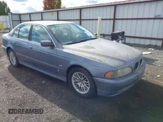 2003 BMW 5 Series 530i с VIN WBADT63483CK30606, выставлен на аукционе IAAI как лот 43525297 с пробегом 177 838 миль миль и . История ставок и продаж доступна на DreamBid. Изображение 1.