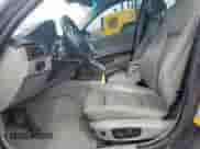 2007 BMW 3 Series 328i z VIN WBAVA33537PV66051, wystawiony jako Copart lot #82264715 z przebiegiem 102 572 mil mil oraz Szkoda całkowita • Salvage title. Historia ofert i sprzedaży dostępna na DreamBid. Obrazek 7.