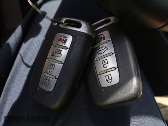 2011 Hyundai Elantra GLS с VIN 5NPDH4AE8BH037489, выставлен на аукционе IAAI как лот 41964077 с пробегом 227 573 миль миль и . История ставок и продаж доступна на DreamBid. Изображение 11.