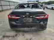 2025 Toyota Camry LE z VIN 4T1DAACK0SU598941, wystawiony jako Copart lot #85748905 z przebiegiem 20 722 mil mil oraz Czysty tytuł • Clean title. Historia ofert i sprzedaży dostępna na DreamBid. Obrazek 6.