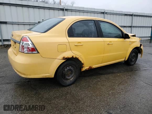 2007 Chevrolet Aveo LS z VIN KL1TD56697B089616, wystawiony jako Copart lot #45446224 z przebiegiem Nie podano mil oraz Szkoda całkowita • Salvage title. Historia ofert i sprzedaży dostępna na DreamBid. Obrazek 3.