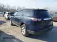 2016 Chevrolet Traverse LS z VIN 1GNKRFKDXGJ238449, wystawiony jako IAAI lot #38803153 z przebiegiem 224 314 mil mil oraz . Historia ofert i sprzedaży dostępna na DreamBid. Obrazek 3.