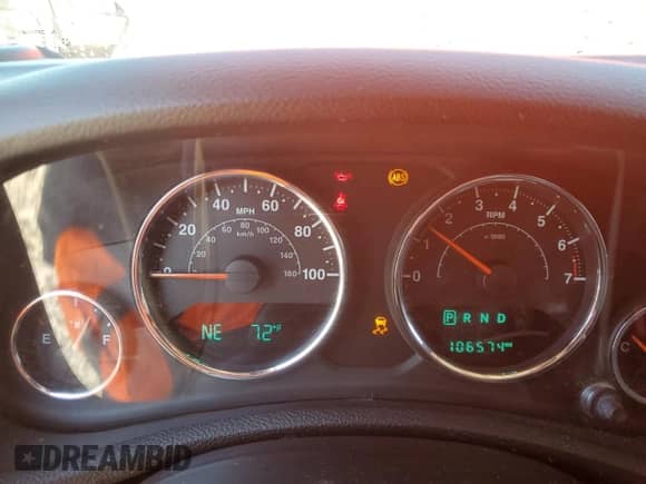 2015 Jeep Wrangler Rubicon with VIN 1C4BJWCG1FL702255, listed as a Copart auction lot 71294304 with 106,574 mi miles and Clean title. Bid and sale history available at DreamBid. Image 9.