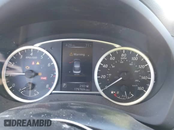 2017 Nissan Sentra SR с VIN 3N1AB7AP5HY224520, выставлен на аукционе IAAI как лот 43502252 с пробегом 179 769 миль миль и . История ставок и продаж доступна на DreamBid. Изображение 7.