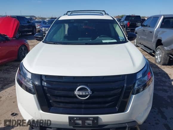 2024 Nissan Pathfinder SL с VIN 5N1DR3CB2RC266908, выставлен на аукционе IAAI как лот 41441185 с пробегом 5 059 миль миль и . История ставок и продаж доступна на DreamBid. Изображение 11.