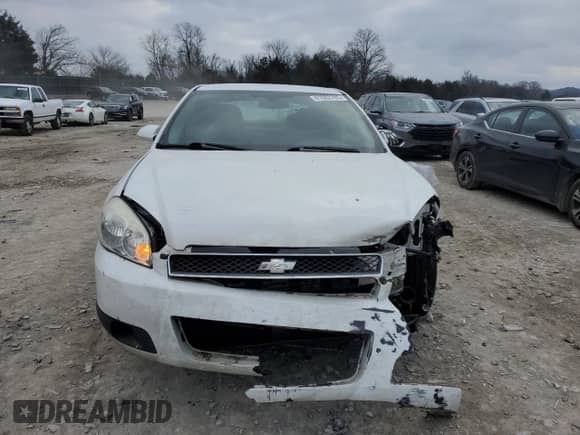 2014 Chevrolet Impala Police Police z VIN 2G1WD5E36E1163240, wystawiony jako Copart lot #41582785 z przebiegiem 133 228 mil mil oraz Szkoda całkowita • Salvage title. Historia ofert i sprzedaży dostępna na DreamBid. Obrazek 5.