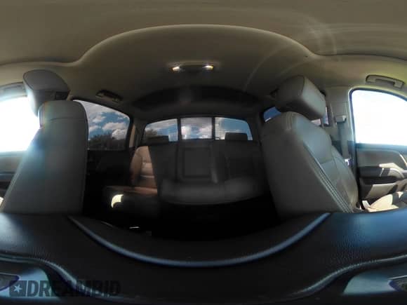 2016 GMC Sierra 1500 Denali с VIN 3GTU2PEC9GG337246, выставлен на аукционе IAAI как лот 43385533 с пробегом 71 717 миль миль и . История ставок и продаж доступна на DreamBid. Изображение 18.