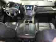 2020 Chevrolet Suburban LT z VIN 1GNSKHKC0LR268448, wystawiony jako Copart lot #71002325 z przebiegiem 190 317 mil mil oraz Czysty tytuł • Clean title. Historia ofert i sprzedaży dostępna na DreamBid. Obrazek 8.