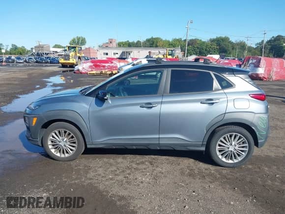 2020 Hyundai Kona SEL с VIN KM8K2CAAXLU400006, выставлен на аукционе IAAI как лот 43159200 с пробегом 77 381 миль миль и . История ставок и продаж доступна на DreamBid. Изображение 14.