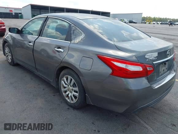 2016 Nissan Altima S with VIN 1N4AL3AP7GN390624, listed as a IAAI auction lot 43286139 with 208,951 mi miles and . Bid and sale history available at DreamBid. Image 3.