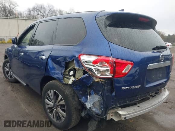 2019 Nissan Pathfinder SV with VIN 5N1DR2MMXKC585246, listed as a IAAI auction lot 42027197 with 124,181 mi miles and . Bid and sale history available at DreamBid. Image 3.