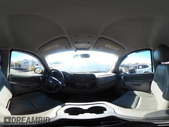 2013 Chevrolet Silverado 2500HD Work Truck z VIN 1GC2KVCG4DZ373875, wystawiony jako IAAI lot #43558195 z przebiegiem 172 584 mil mil oraz . Historia ofert i sprzedaży dostępna na DreamBid. Obrazek 18.