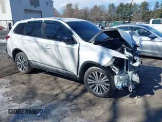 2020 Mitsubishi Outlander ES с VIN JA4AZ3A30LZ017329, выставлен на аукционе IAAI как лот 41704168 с пробегом 54 259 миль миль и . История ставок и продаж доступна на DreamBid. Изображение 1.