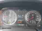 2009 Dodge 1500 SLT z VIN 1D3HV18T19S793875, wystawiony jako IAAI lot #43247958 z przebiegiem 199 380 mil mil oraz . Historia ofert i sprzedaży dostępna na DreamBid. Obrazek 7.