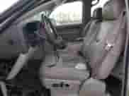2006 Cadillac Escalade с VIN 1GYEC63N56R102187, выставлен на аукционе Copart как лот 82010374 с пробегом 203 219 миль миль и На запчасти • Non repairable. История ставок и продаж доступна на DreamBid. Изображение 7.