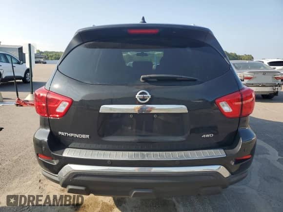2020 Nissan Pathfinder S z VIN 5N1DR2AM2LC648121, wystawiony jako Copart lot #68428725 z przebiegiem 108 258 mil mil oraz Szkoda całkowita • Salvage title. Historia ofert i sprzedaży dostępna na DreamBid. Obrazek 6.
