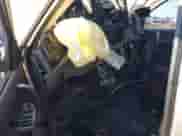 2007 GMC Sierra 1500 SLE1 z VIN 2GTEC13C571717016, wystawiony jako IAAI lot #41146367 z przebiegiem Nie podano mil oraz . Historia ofert i sprzedaży dostępna na DreamBid. Obrazek 6.