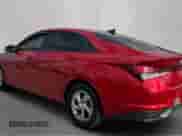 2021 Hyundai Elantra SE z VIN 5NPLL4AG1MH036988, wystawiony jako Copart lot #91504165 z przebiegiem 106 350 mil mil oraz Czysty tytuł • Clean title. Historia ofert i sprzedaży dostępna na DreamBid. Obrazek 3.