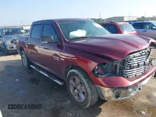 2017 Ram 1500 Big Horn z VIN 1C6RR6LT4HS616328, wystawiony jako IAAI lot #41205872 z przebiegiem 144 722 mil mil oraz . Historia ofert i sprzedaży dostępna na DreamBid. Obrazek 1.